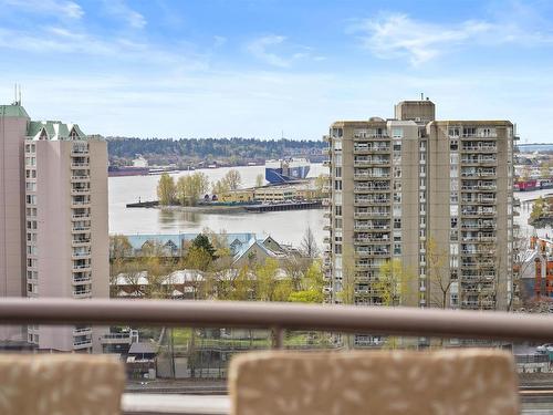 Ph3 98 Tenth Street, New Westminster, BC 