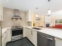 1 258 W 14Th Street, North Vancouver, BC 
