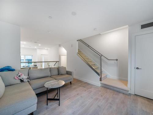 7893 French Street, Vancouver, BC 