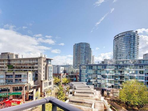 806 188 Keefer Place, Vancouver, BC 