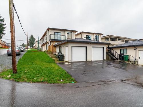 3087 Royal Oak Avenue, Burnaby, BC 