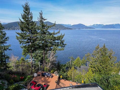 6971 Hycroft Road, West Vancouver, BC 