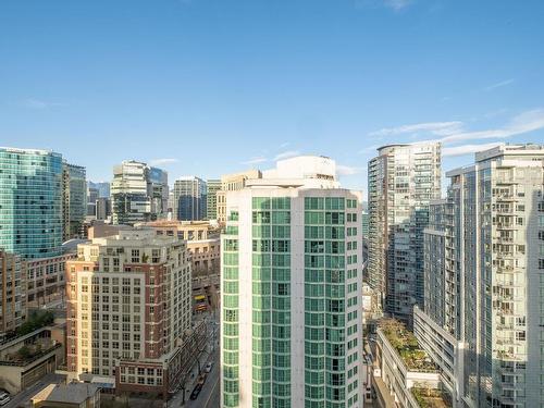 2005 888 Hamilton Street, Vancouver, BC 