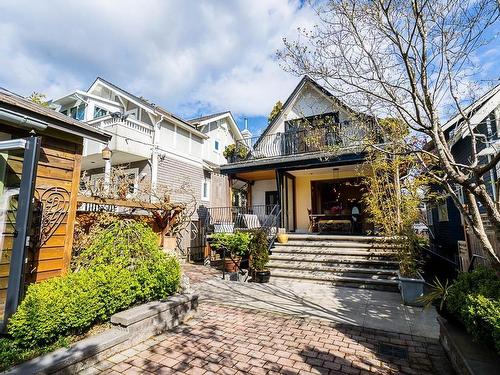3256 W 2Nd Avenue, Vancouver, BC 
