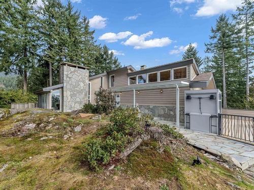 4648 Woodburn Road, West Vancouver, BC 