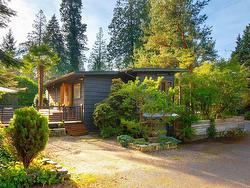 5744 TELEGRAPH TRAIL  West Vancouver, BC V7W 1R2