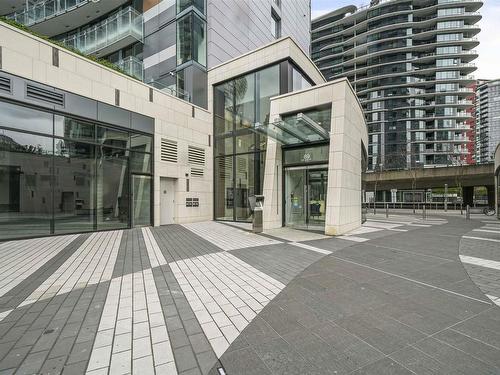 1103 89 Nelson Street, Vancouver, BC 