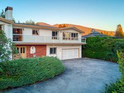 1087 EYREMOUNT DRIVE  West Vancouver, BC V7S 2B8