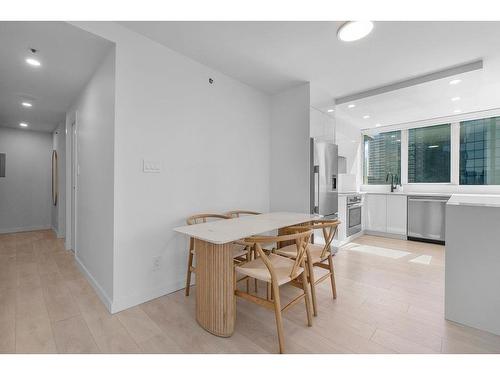 1405 588 Broughton Street, Vancouver, BC 