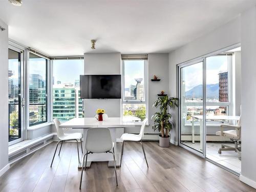 2502 188 Keefer Place, Vancouver, BC 