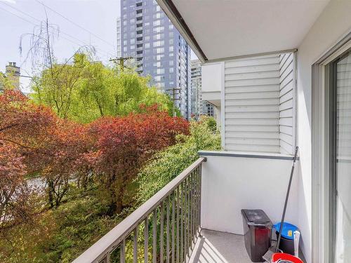 206 428 Agnes Street, New Westminster, BC 