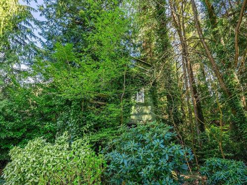 5656 Eagle Harbour Road, West Vancouver, BC 