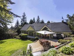 4660 WILLOW CREEK ROAD  West Vancouver, BC V7W 1C2