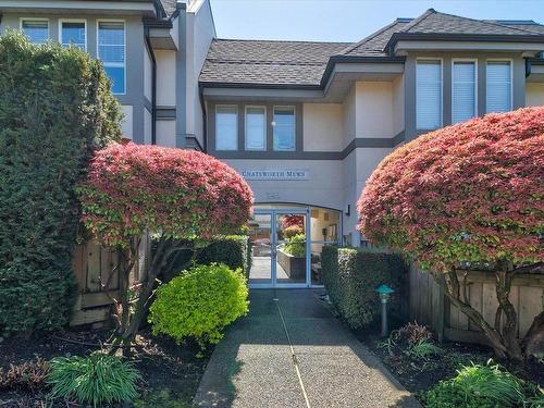 107 245 W 15Th Street, North Vancouver, BC 