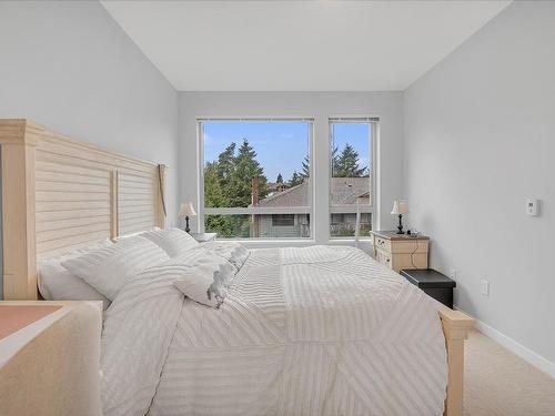 319 2651 Library Lane, North Vancouver, BC 