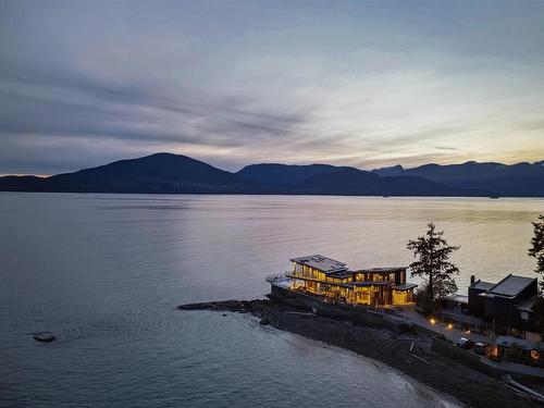 15 Brunswick Beach Road, Lions Bay, BC 