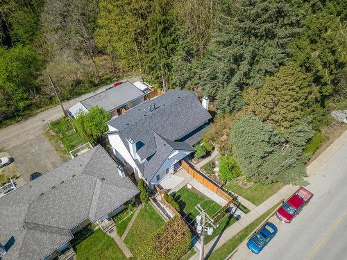 1953 Chesterfield Avenue, North Vancouver, BC 
