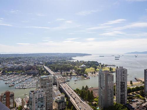 3902 889 Pacific Street, Vancouver, BC 