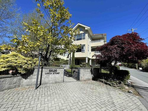 204 5626 Larch Street, Vancouver, BC 