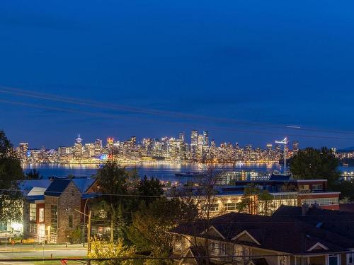 463 W 14Th Street, North Vancouver, BC 