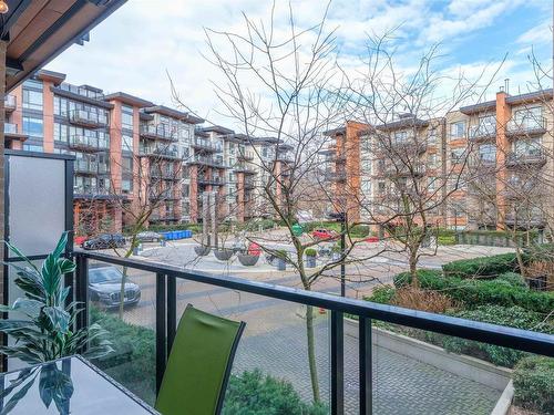 208 719 W 3Rd Street, North Vancouver, BC 
