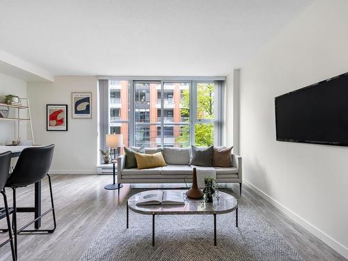 310 168 Powell Street, Vancouver, BC 