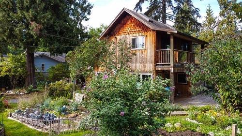 668 Franklin Road, Gibsons, BC 