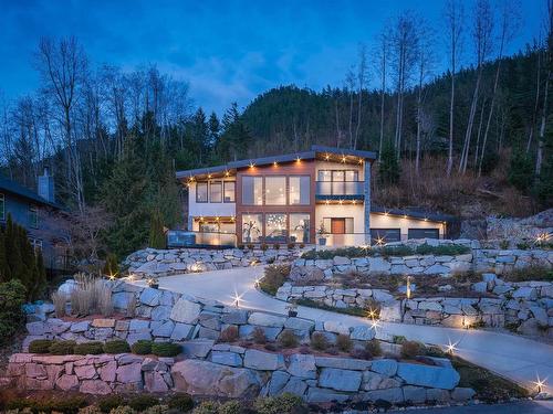 315 Furry Creek Drive, West Vancouver, BC 