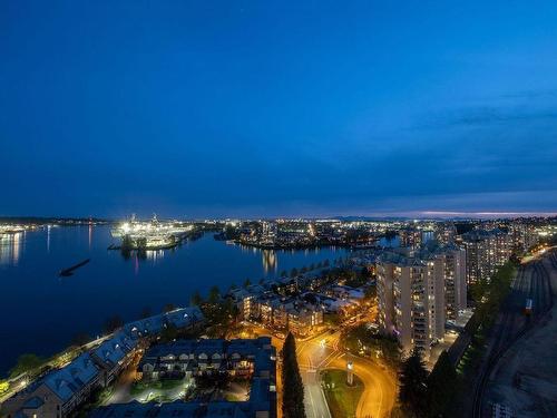 2502 988 Quayside Drive, New Westminster, BC 