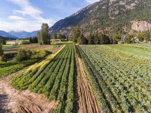 8184 Pemberton Meadows Road, Pemberton, BC 