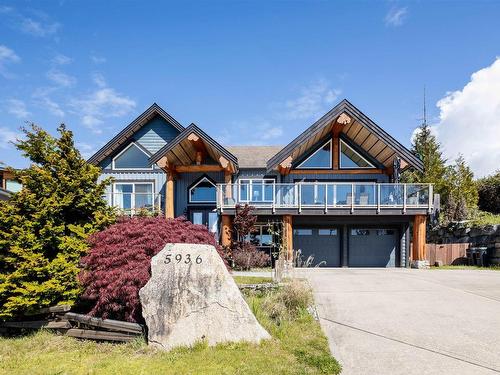 5936 Barnacle Street, Sechelt, BC 