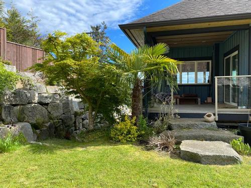 5936 Barnacle Street, Sechelt, BC 