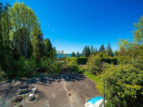 1144 Ottaburn Road, West Vancouver, BC 