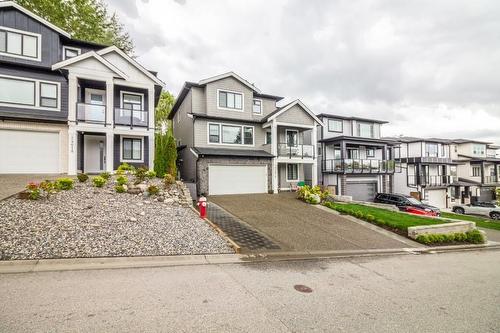 24612 105A Avenue, Maple Ridge, BC 