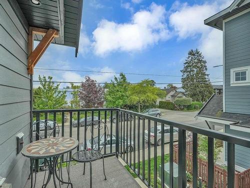 1 608 Ewen Avenue, New Westminster, BC 