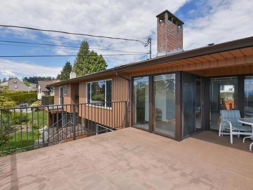 4938 Laurel Avenue, Sechelt, BC 