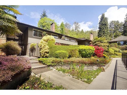 703 235 Keith Road, West Vancouver, BC 