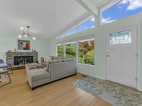 569 St. Giles Road, West Vancouver, BC 