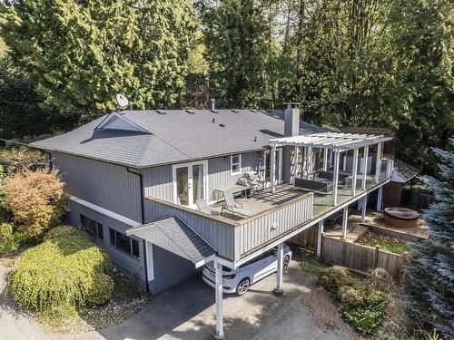 1350 Queens Avenue, West Vancouver, BC 