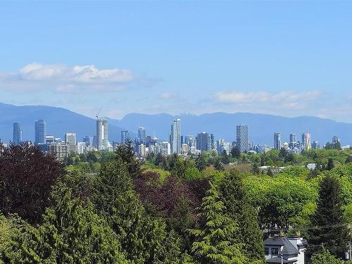 3574 W 14Th Avenue, Vancouver, BC 