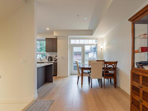 7903 Oak Street, Vancouver, BC 