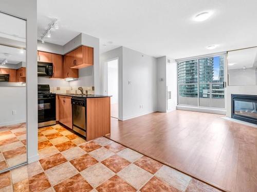 1001 63 Keefer Place, Vancouver, BC 