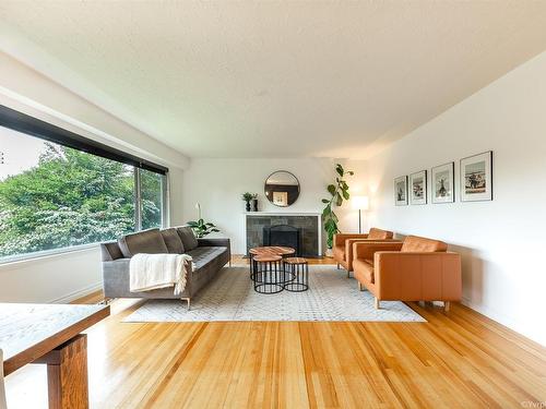 769 Westcot Place, West Vancouver, BC 