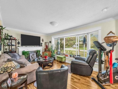 1219 Silverwood Crescent, North Vancouver, BC 