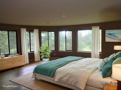 8924 Armstrong Way, Halfmoon Bay, BC 