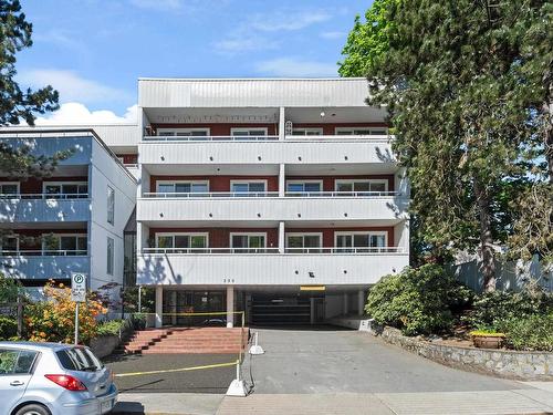 406 250 W 1St Street, North Vancouver, BC 