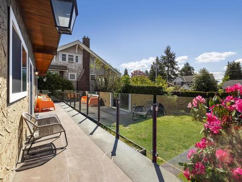 720 E 9Th Street, North Vancouver, BC 