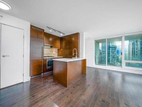 1703 535 Smithe Street, Vancouver, BC 