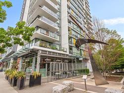 718 159 W 2ND AVENUE  Vancouver, BC V5Y 0L8