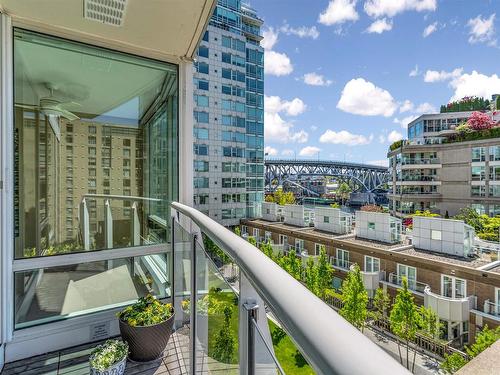 605 1500 Hornby Street, Vancouver, BC 